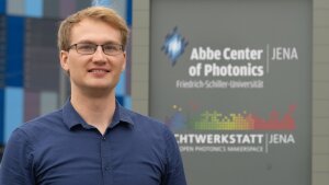 Dr. Tobias Vogl is leading the new research group "Integrated Quantum Systems".